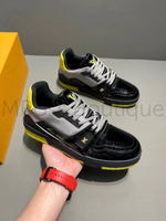 Лаковые кроссовки Louis Vuitton LV Trainer