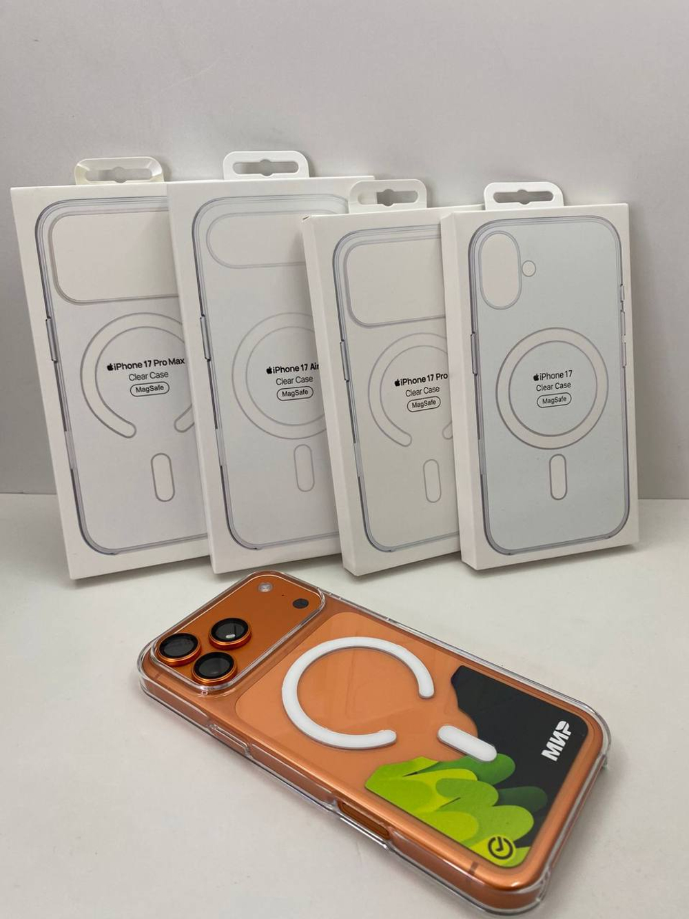 Clear case с анимацией для iPhone 17 Pro