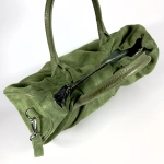 Женская зеленая сумка из натуральной замши