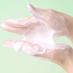 Антибактериальная пенка для умывания SKIN1004 Madagascar Centella Tea-Trica BHA Foam