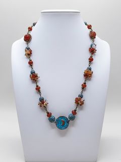 Колье и чокеры