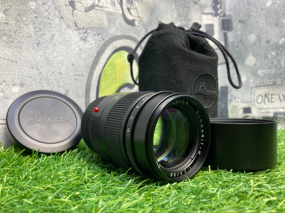 Leica Camera Summarit-M 2.5/90mm
