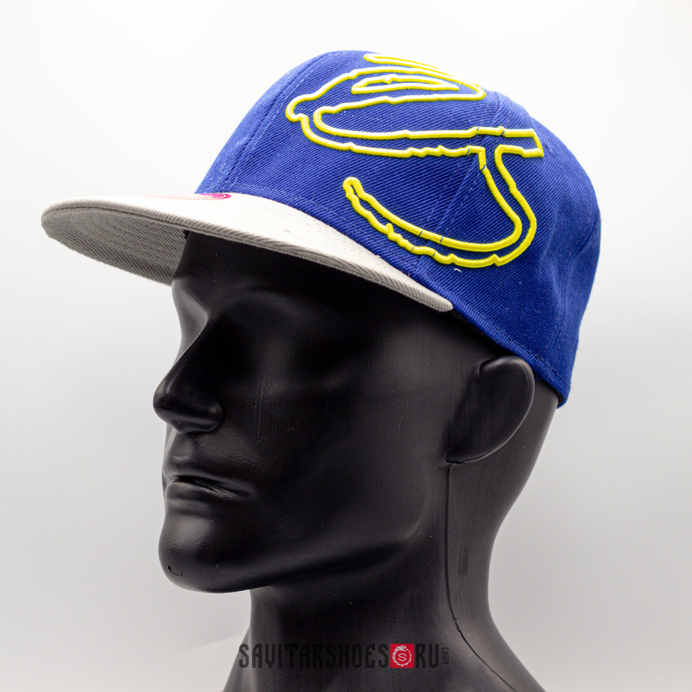 Винтажная бейсболка éS