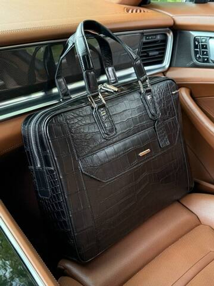 Портфель из кожи крокодила Zilli