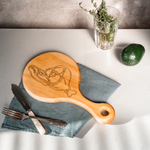 Разделочная деревянная доска из древесины сибирского кедра для мяса с гравировкой RD41