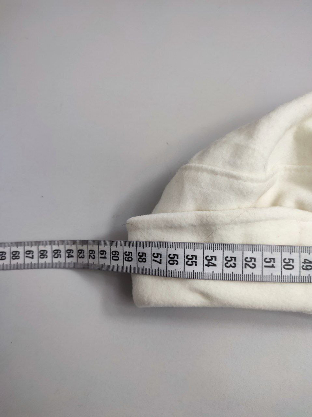 Шапка светлая