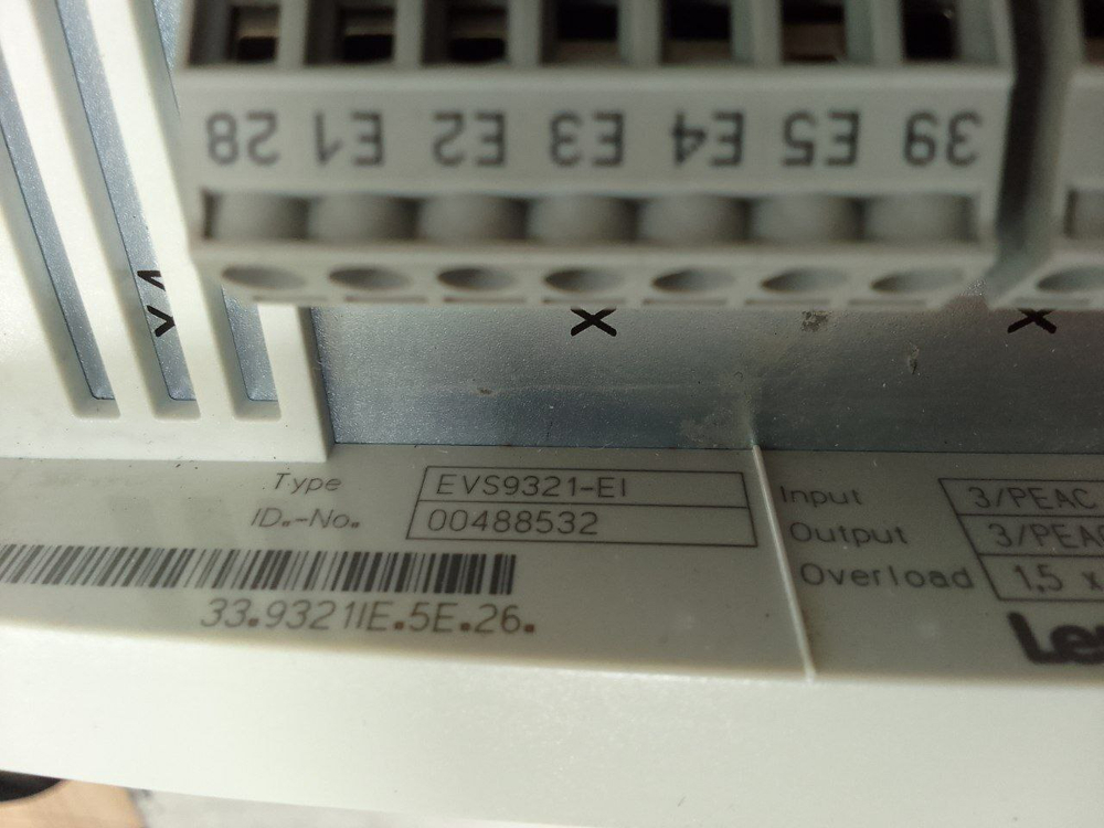 Lenze  EVS9321-EI хранение