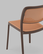 Стул Yona пластиковый коричневый