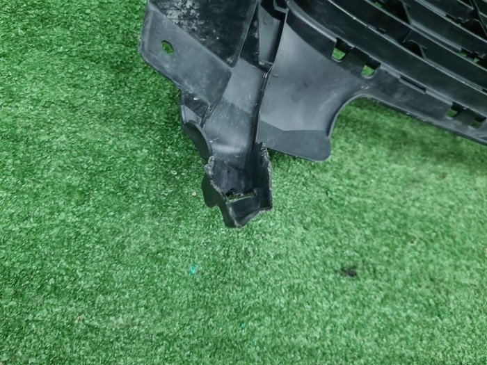 Решетка переднего бампера Porsche Cayenne 3 17-23