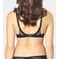 Бюстгальтер спейсер Triumph Lace Spotlight WP акция