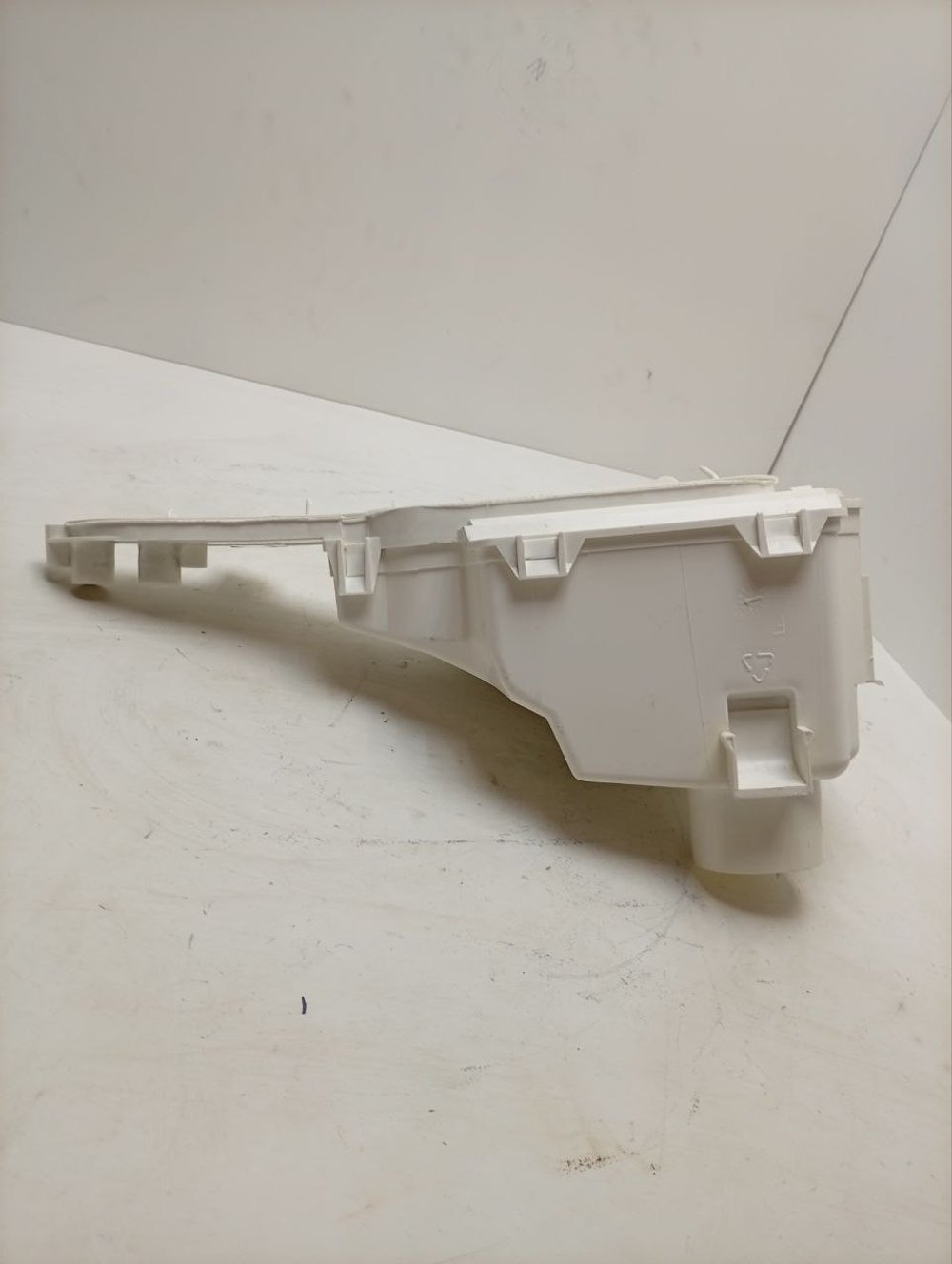 WMSD7105B кт17 Бункер дозатора моющих средств для стиральных машин Hotpoint-Ariston 174003275 б/у