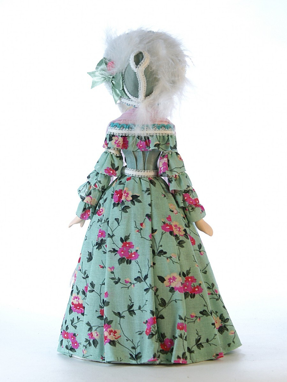 Кукла коллекционная Дама в светском костюме 19 века