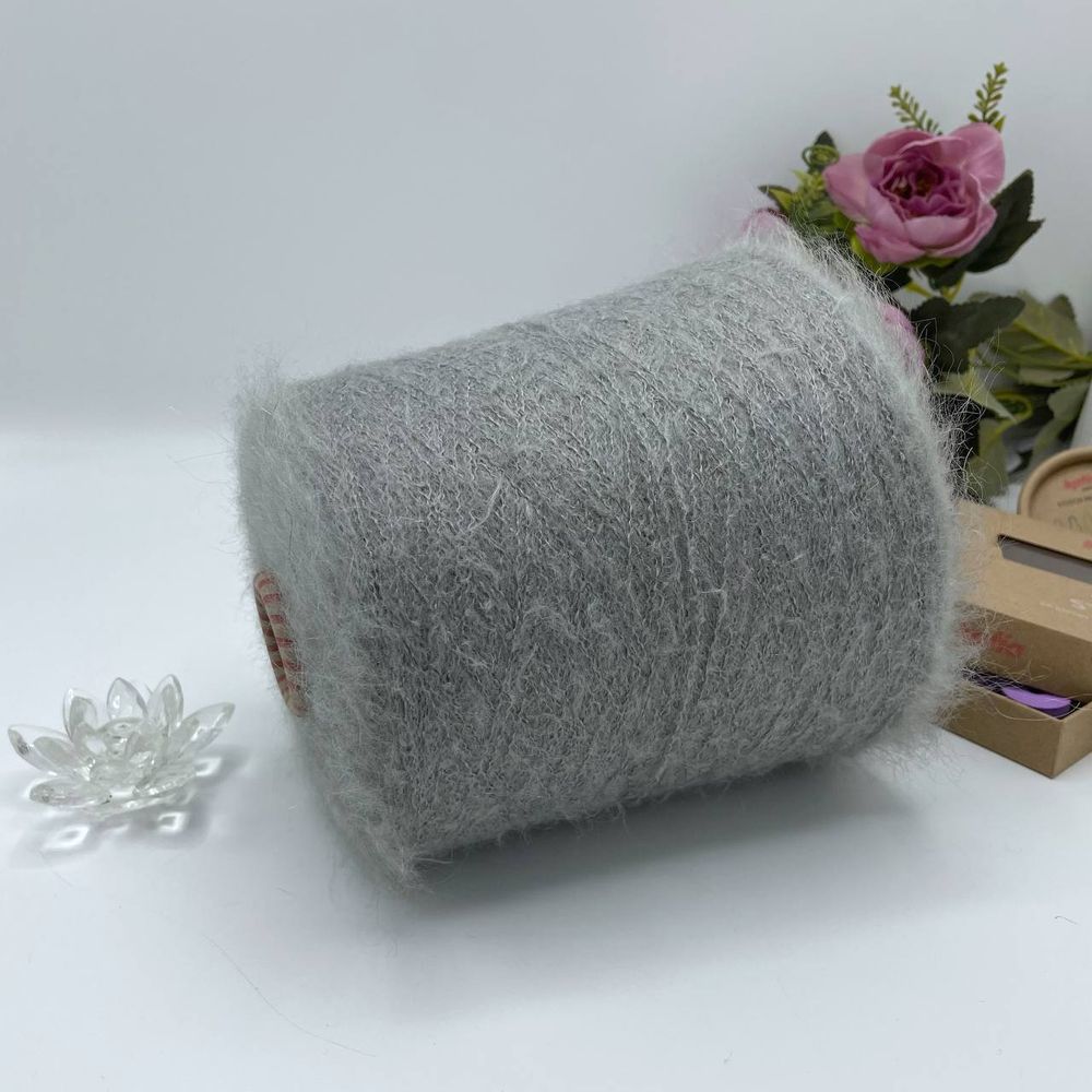 UGO PUCCI 30% кид мохер 30% полиамид 40% полиакрил