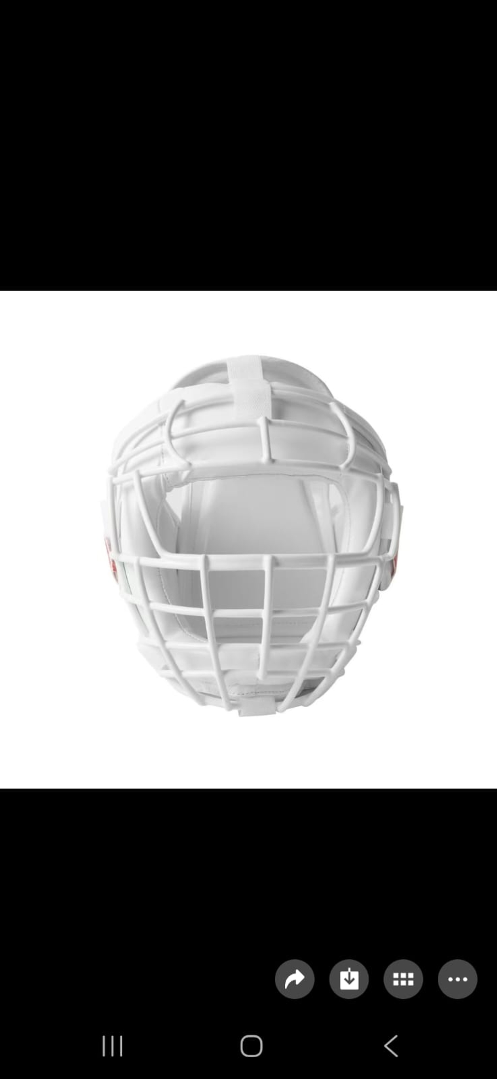 Шлем с решеткой белый