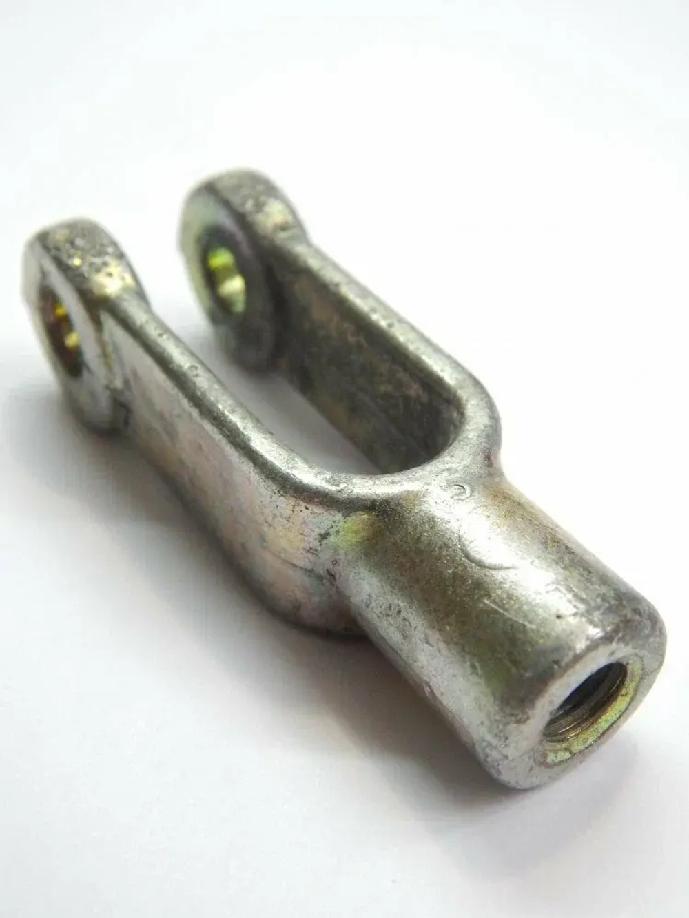 Вилка тяги управления гидрораспределителем (РП-70, Р-80) МТЗ-80/82 (ОАО МТЗ Беларусь)