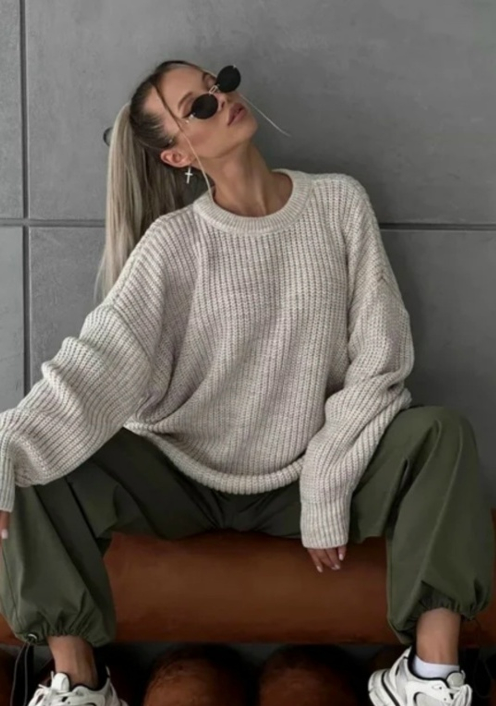 Свитер женский вязка, цвет молочный, размер 42-52