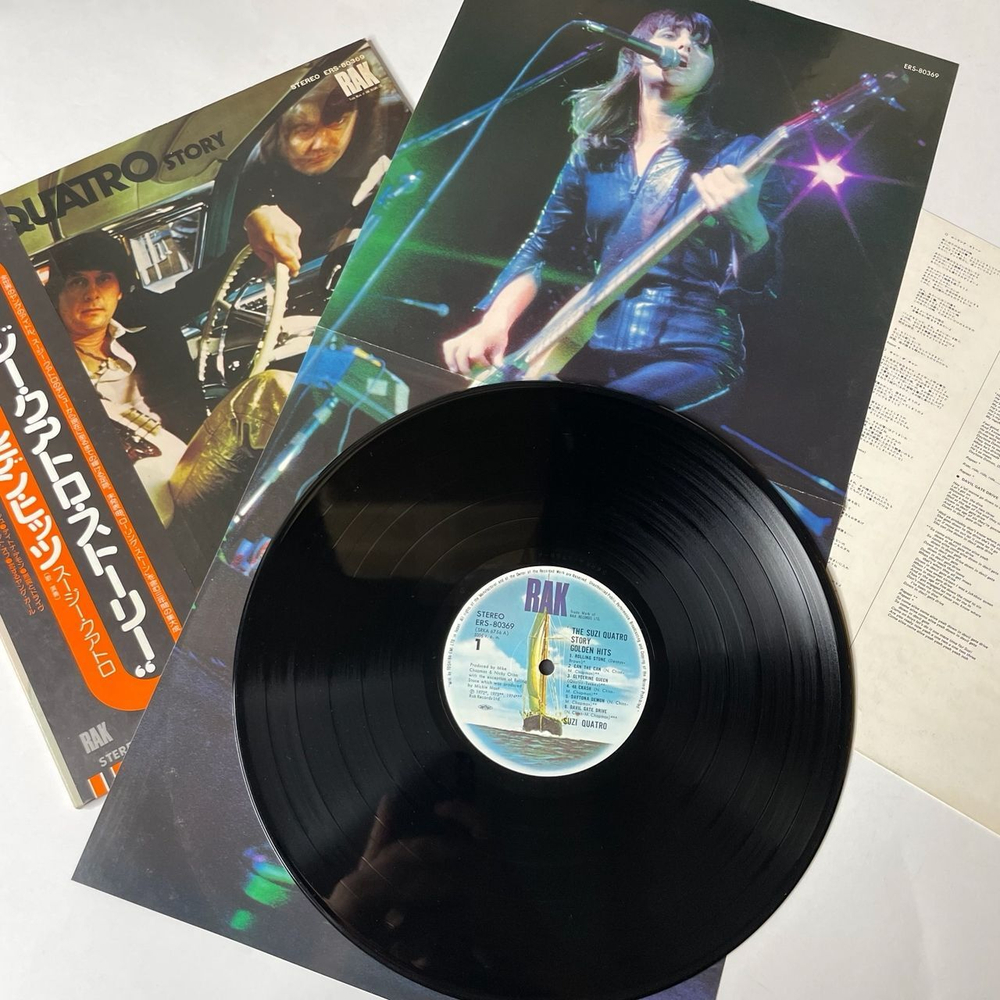 Винтажная виниловая пластинка LP Suzi Quatro Story Golden Hits (Japan 1975) (Obi, Poster) Daytona Demon