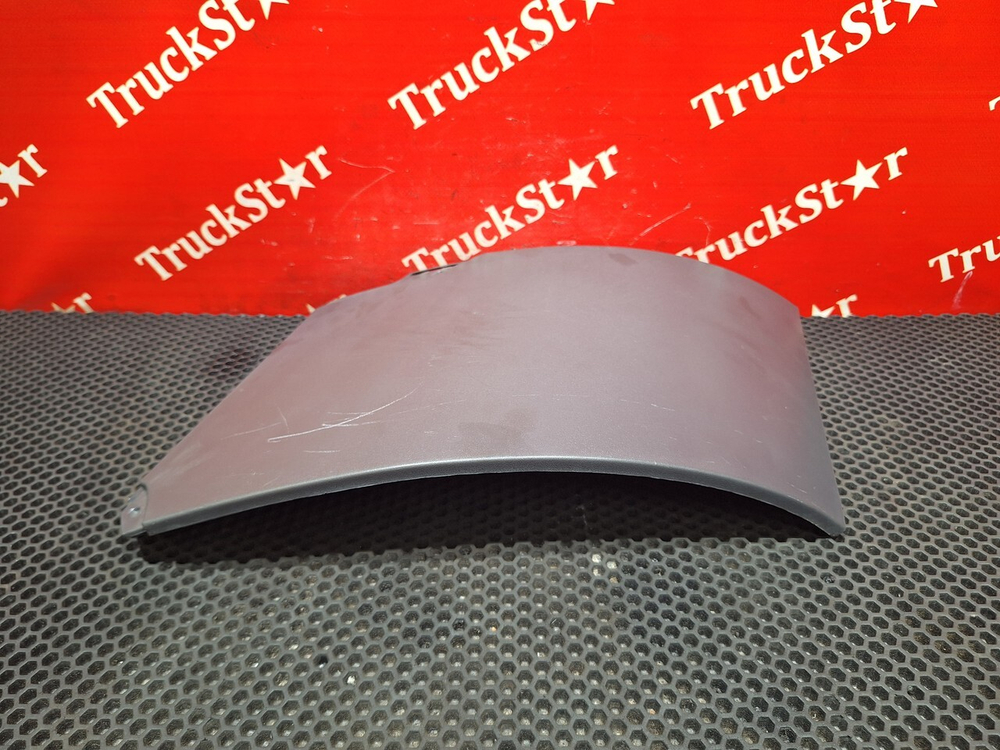 Накладка капота левая