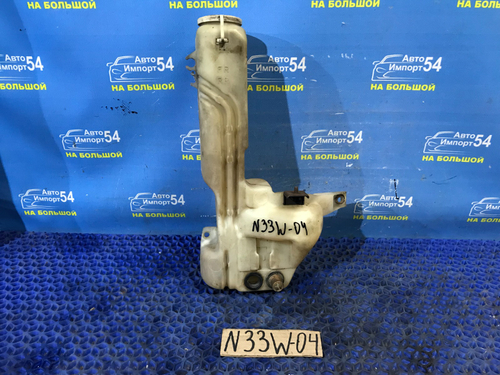 Бачок омывателя MITSUBISHI CHARIOT 1994