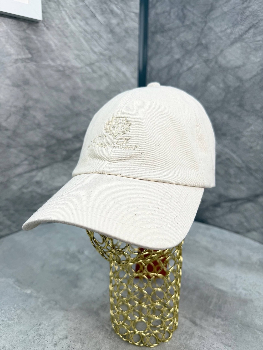 Бейсболка Loro Piana
