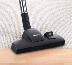Пылесос Miele Complete C3 Allergy Powerline, белый SGFF4