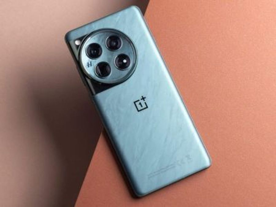 Раскрыты дизайн и характеристики флагманского смартфона OnePlus 13