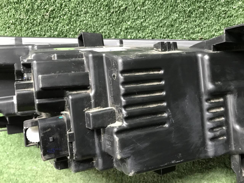 Фара левая Geely Coolray (2023-н.в.) LED