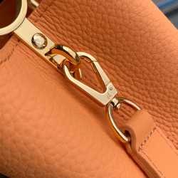 Louis Vuitton Capucines BB