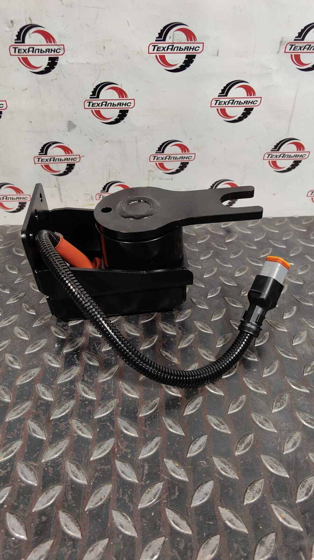 Датчик угла кузова 17433694