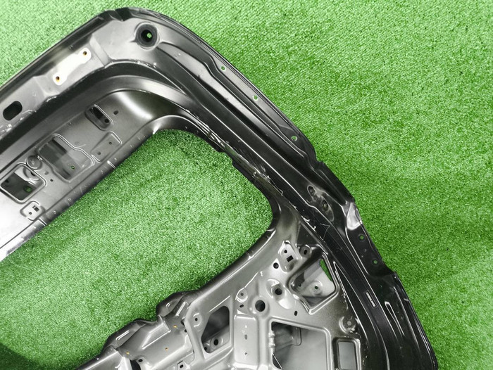 Крышка багажника Hongqi HS5 (2019-н.в.)