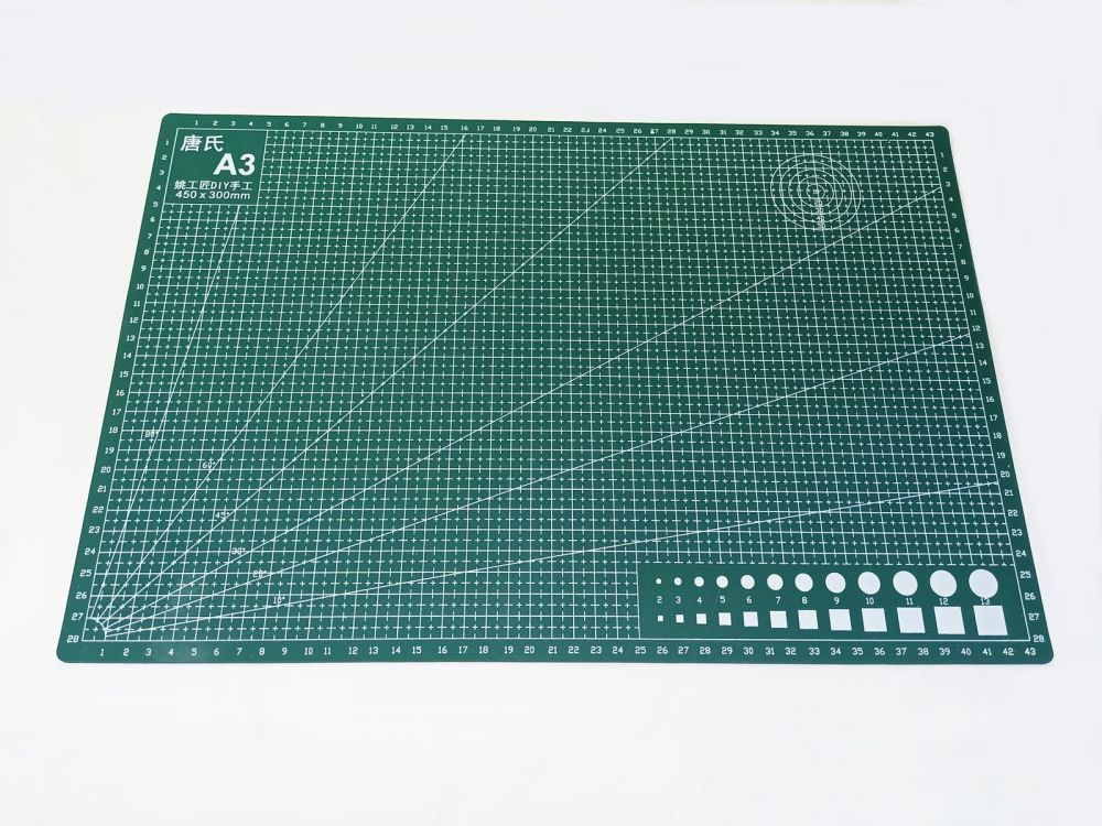 `Коврик для резки, мат непрорезаемый, цвет зеленый размер A3 45*30 см, толщина 3 мм