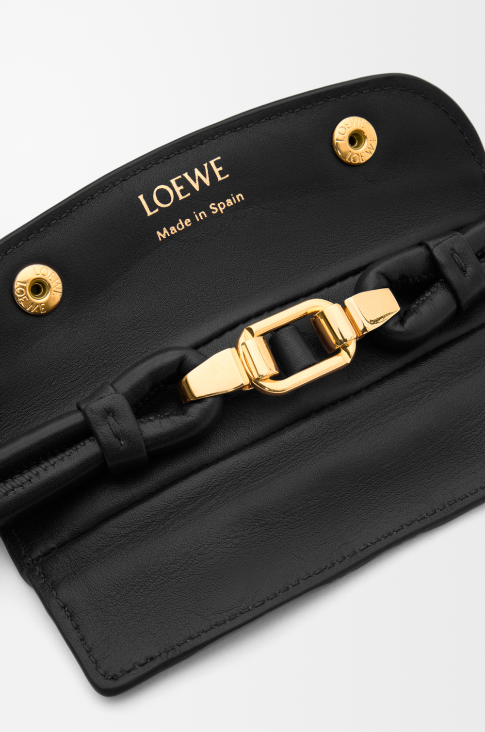 Loewe Маленькая сумка Madrid из мягкой телячьей кожи, черный