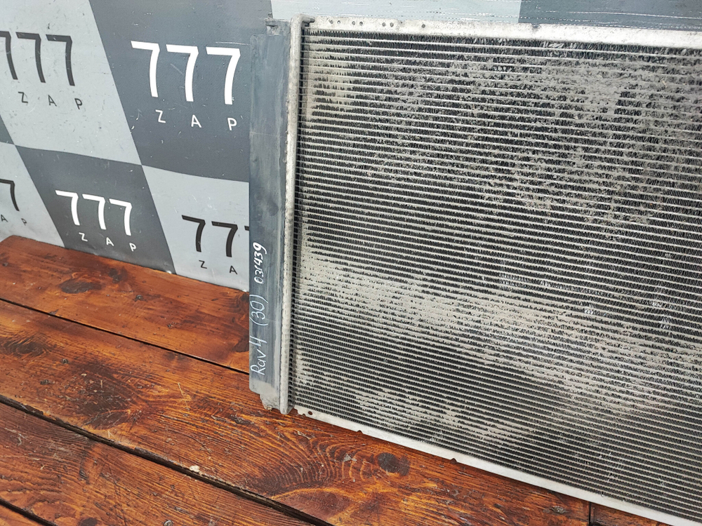 Радиатор двигателя Toyota RAV4 III (XA30) 05-16 Б/У Оригинал 4221335140