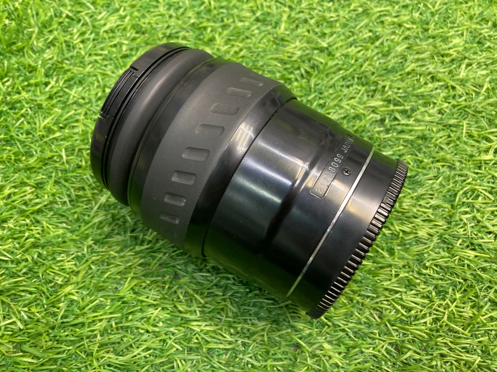 Minolta AF 28-105mm 3.5-4.5 Xi