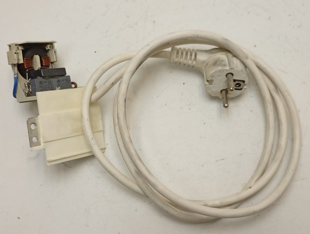 ARSL105 кт56 Сетевой фильтр для стиральной машины Hotpoint - Ariston б/у