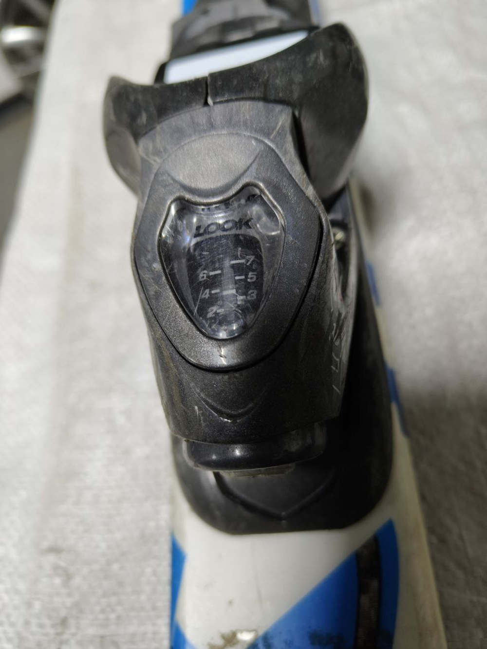 Купить горные лыжи выгодно в Москве с доставкой.