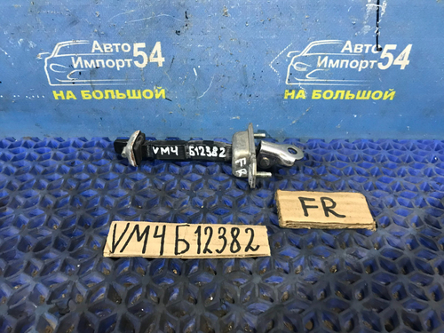 Ограничитель двери передней правой SUBARU LEVORG 2014-2020