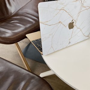 Виниловая наклейка SPARK для MacBook