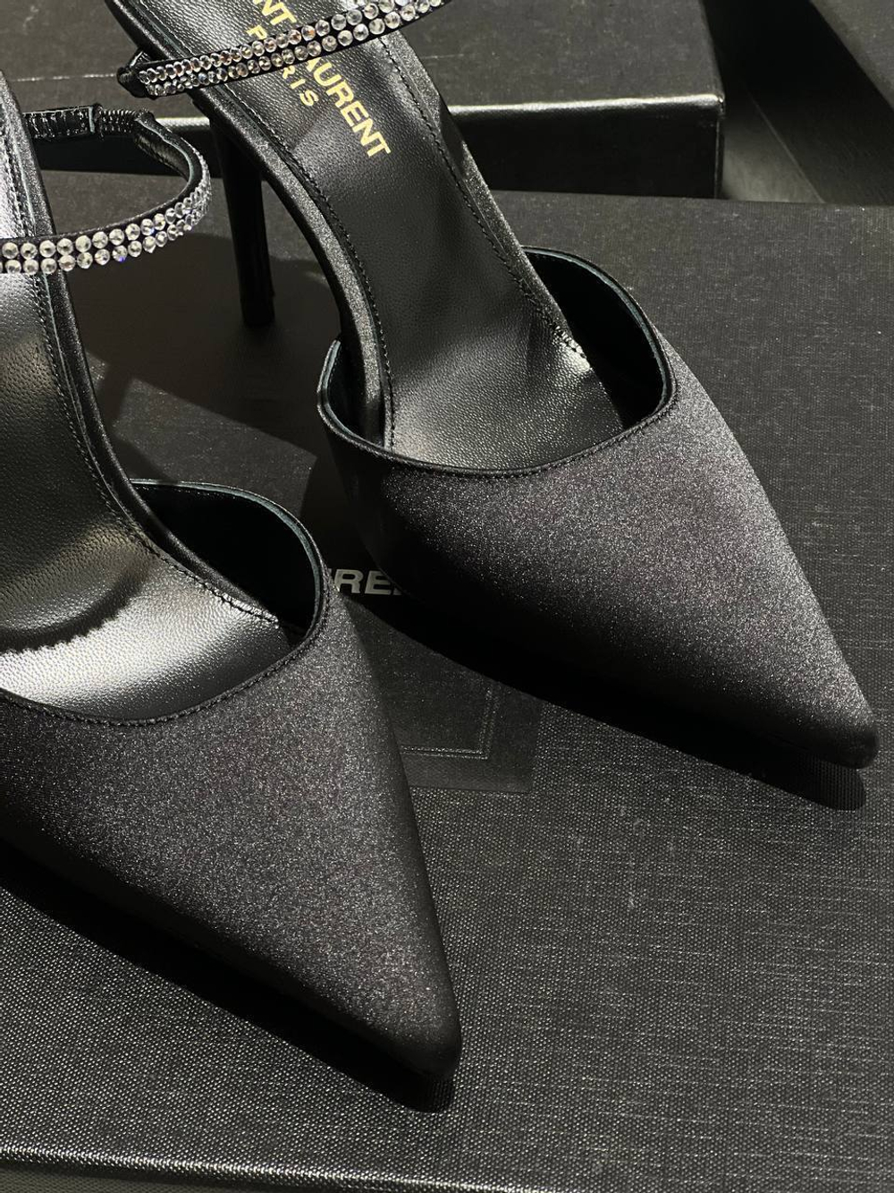 Босоножки Yves Saint Laurent, арт. 469984932