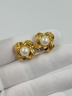 Клипсы с «жемчугом» Nina Ricci