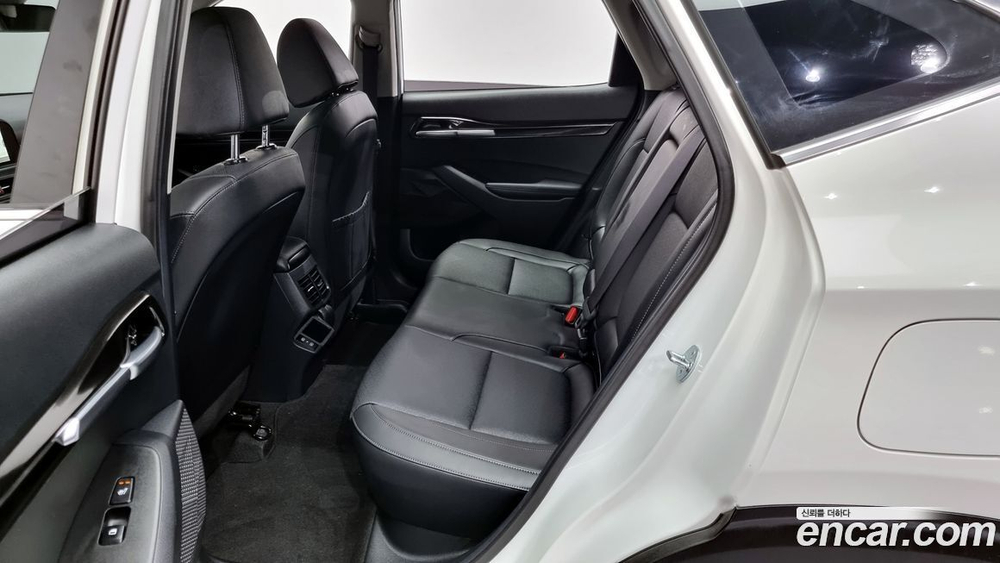 Kia The New Seltos Бензин 1.6 Turbo 4WD (12.2022)
