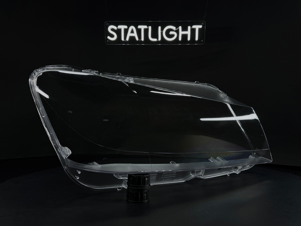 Правое стекло фары BMW X3 F25 2011-2014