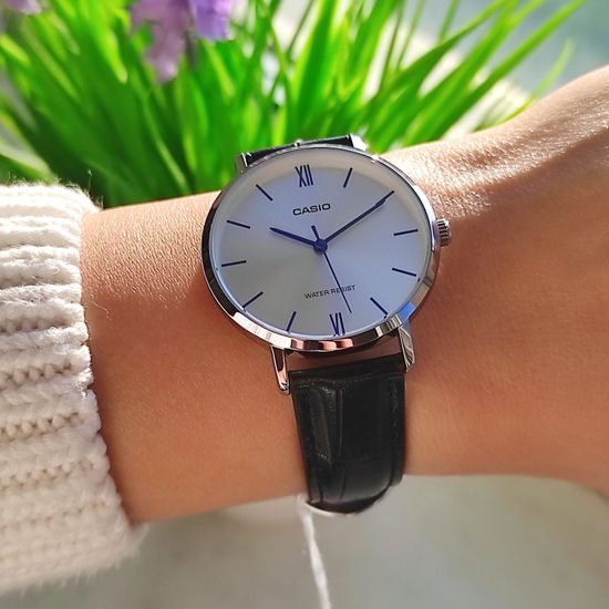 Наручные часы Casio LTP-VT01L-7B1