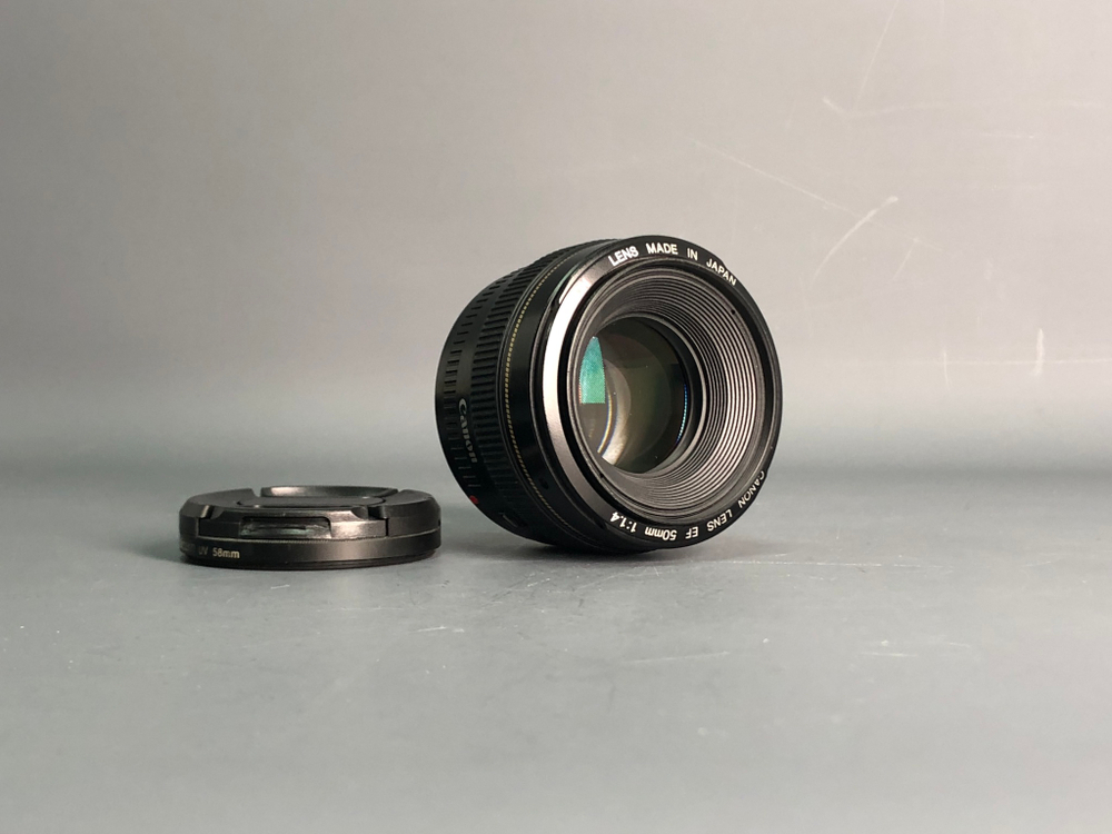 Canon EF 50 mm f/1.4 USM