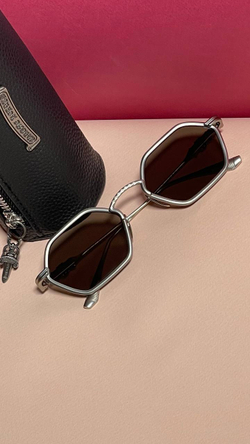 Солнцезащитные очки Chrome Hearts