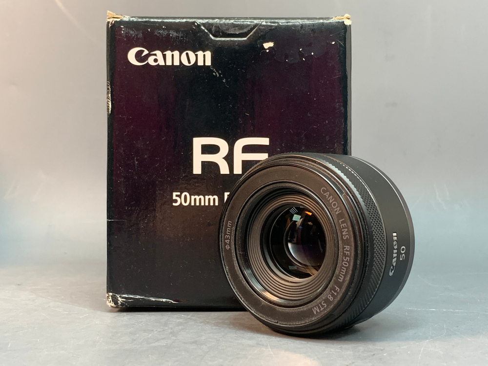 Canon RF 50mm F1.8 STM