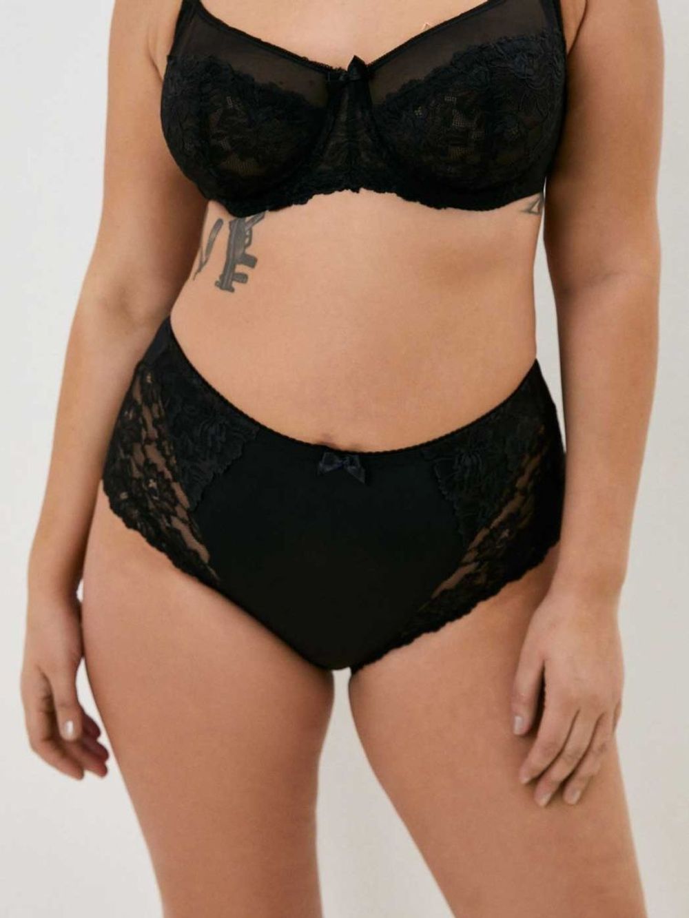 Трусы слипы кружевные