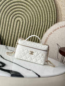 Chanel Bag 19 cm