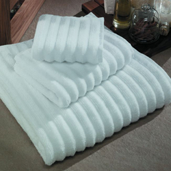 Полотенце 100х150 Hamam Suite Stripe белое