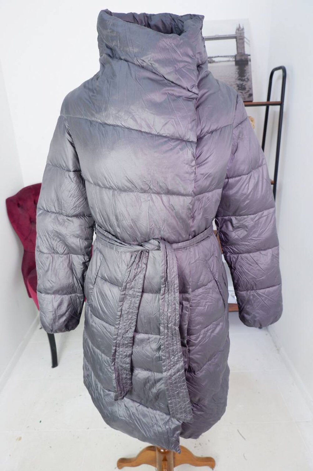 Парка Ostin с поясом, маркировка S, визуально на 44 размер